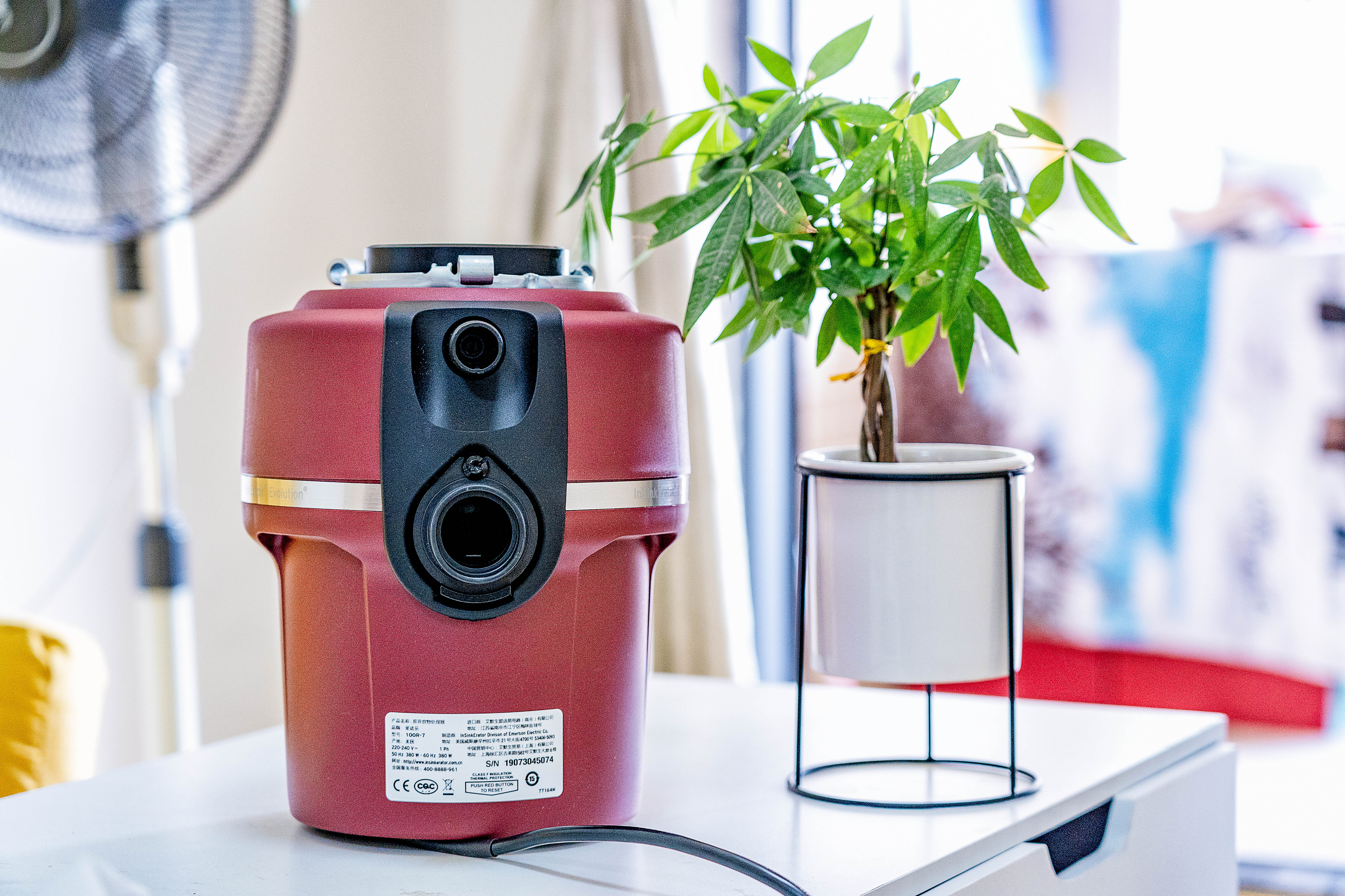 爱适易垃圾处理e150,爱适易垃圾食物处理器