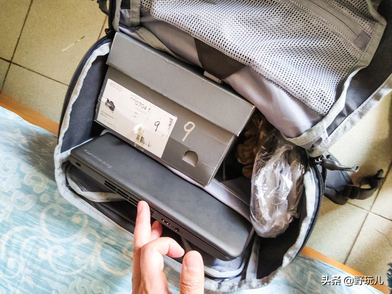 塞北初夏，拓乐陪我逐云日，拓乐Thule35LAllTrailX背包测评