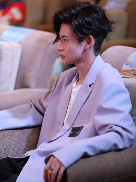 被抄袭小众店铺,几大被网红疯狂翻唱的抄袭歌曲