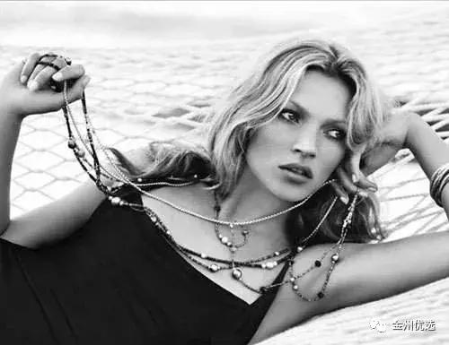 超模凯特‧莫斯推荐的经典水乳CP组合，让你爱不释手！