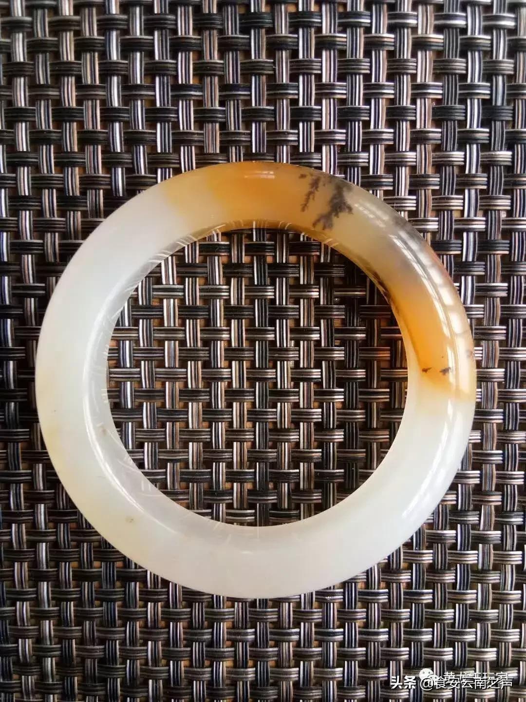 为什么要请貔貅,请貔貅为什么要请一对啊