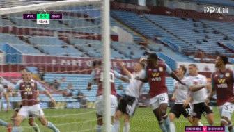 高科技现1/9000几率罕见误判！英超复赛首日就遇上了