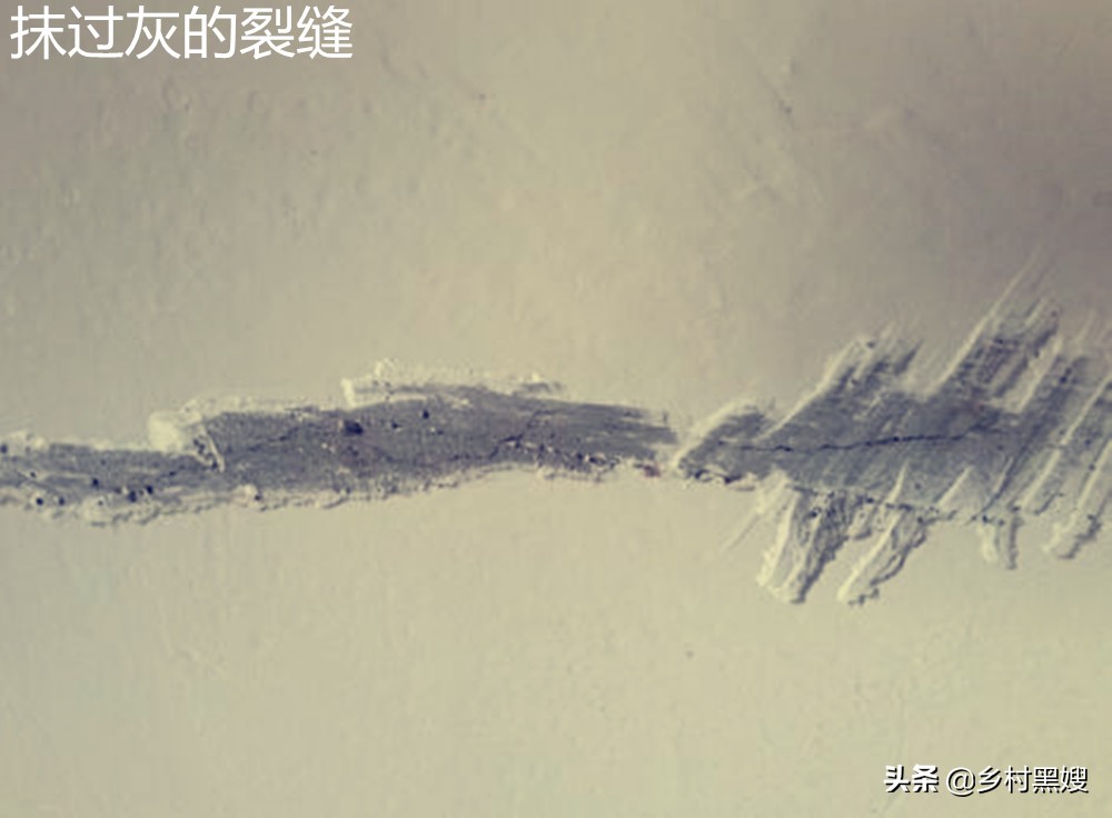 农村自建房顶上有裂缝,农村自建房现浇顶有裂缝怎么办