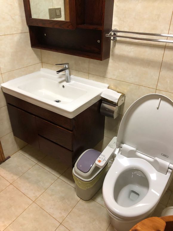 去表婶新装修的豪宅做客,2层新房装修只花8万