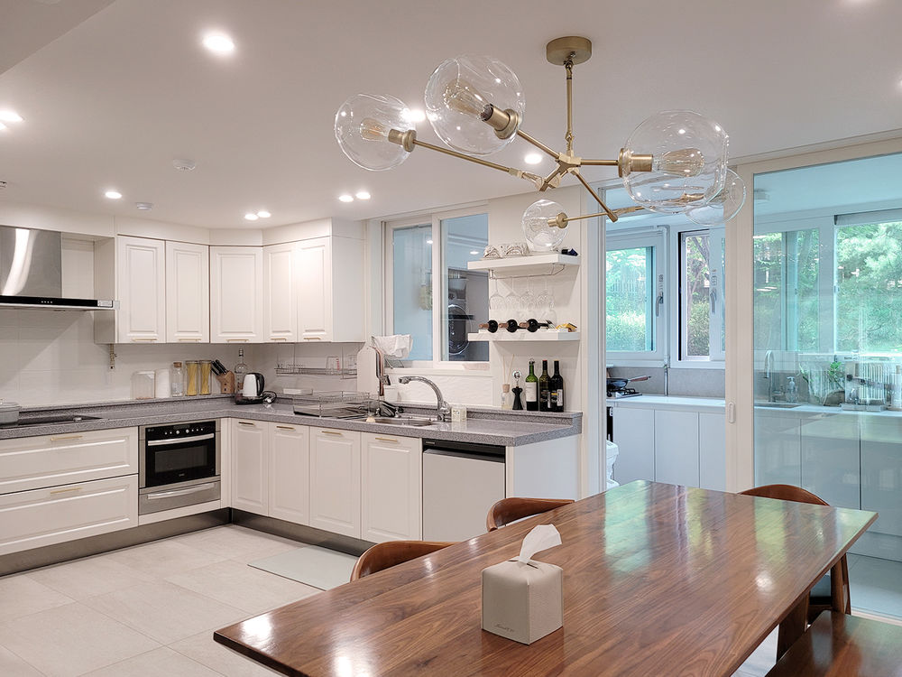 两居室这样装修清爽干净无负担,两套房子打通后装修效果