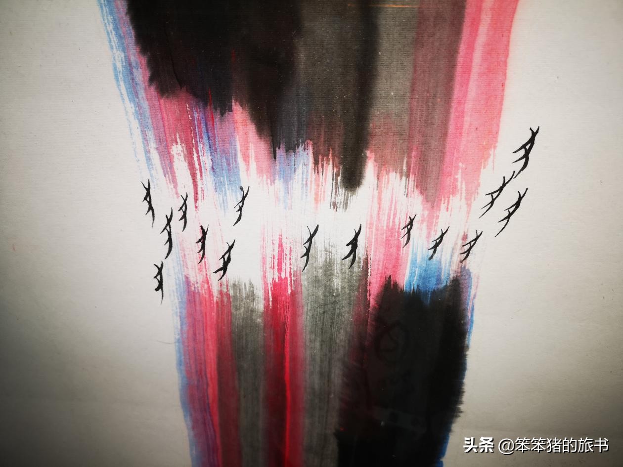 探秘濒临消失的音节文字——女书