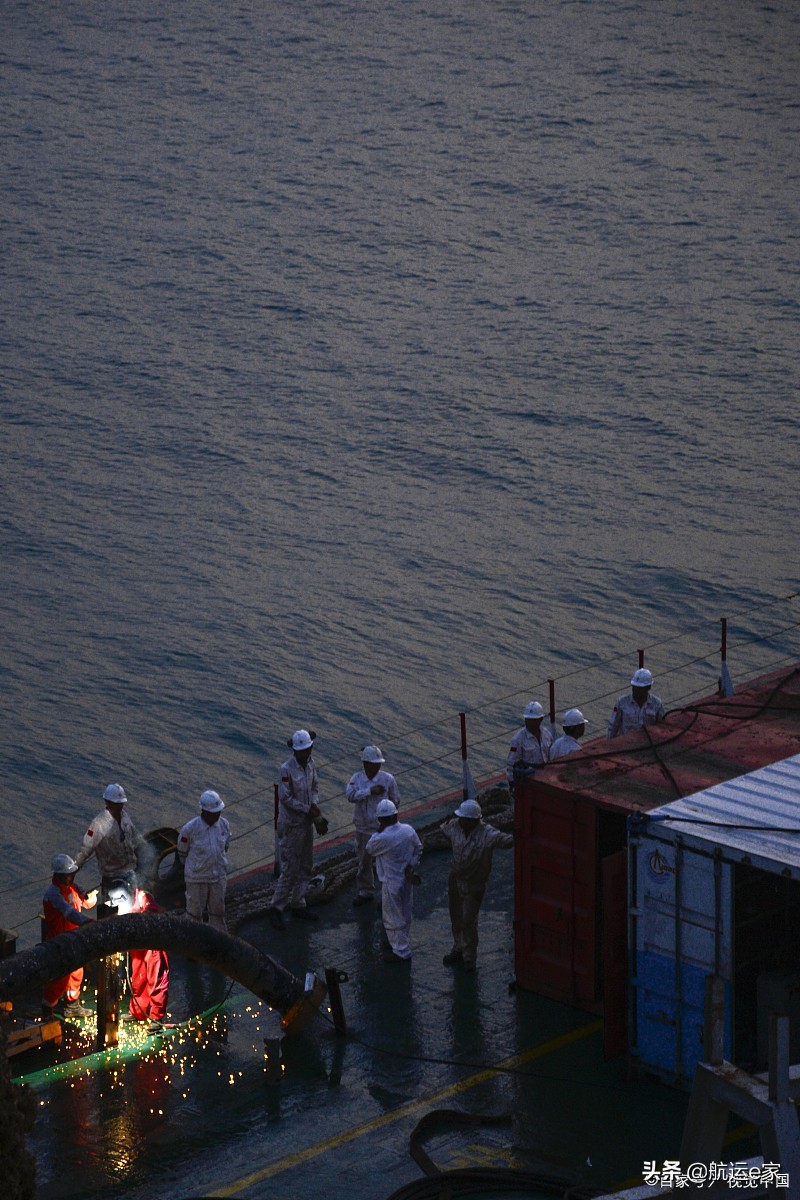 远洋轮船都有哪些工作和工资待遇,远洋船海员工资待遇
