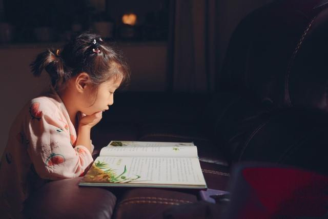 给孩子买的书越多越好吗,给孩子买很多阅读书好吗