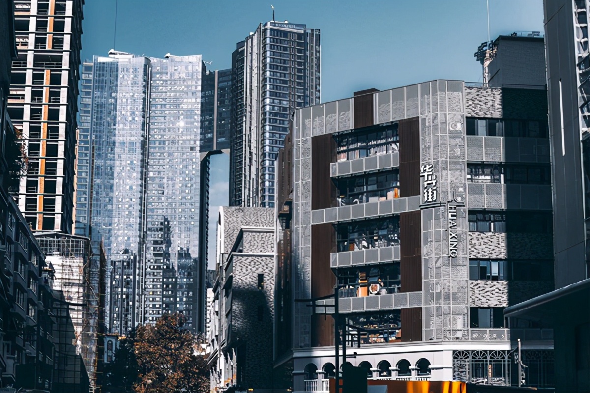 这条街为什么这么吸引人,这条街为啥突然火了