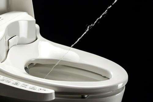 智能马桶盖能冲屁屁吗,智能马桶盖要擦屁屁吗