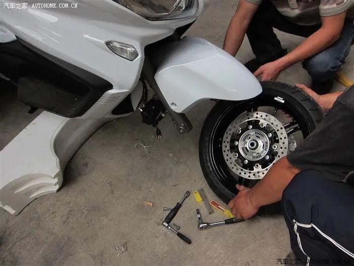 铃木天浪650香港试骑,铃木天浪650踏板落地价多少钱