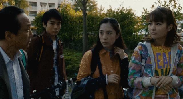 脑路清奇,日本搞笑灾难片《生存家族》,向你讲述停电后的世界…