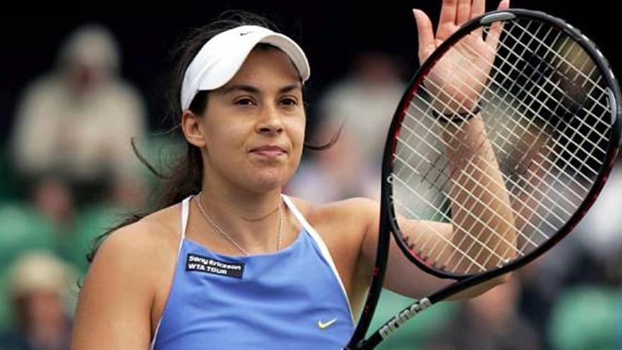 又是一段姐弟恋？网坛“大白兔”结交新男友，受尽滋润身材走样！