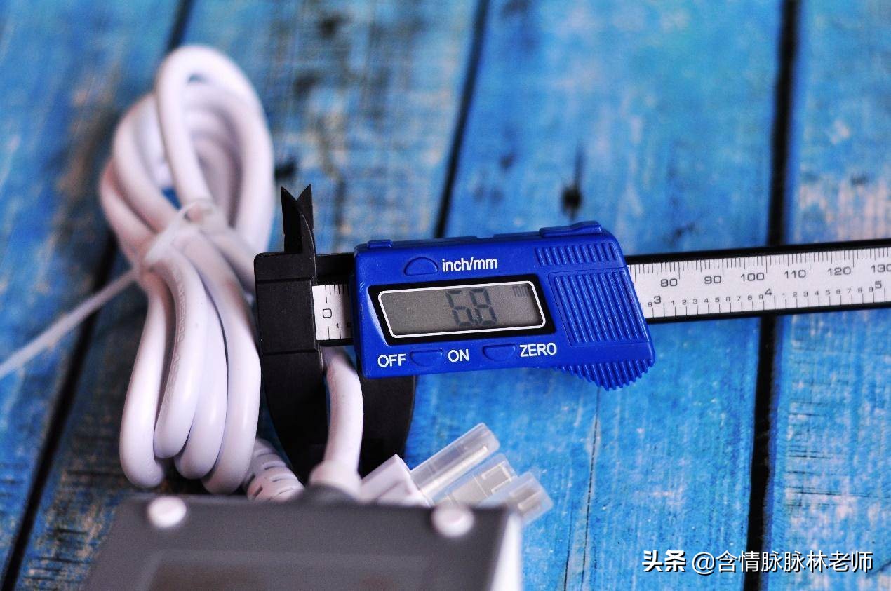 新款国标usb充电插座,5孔插座usb快充