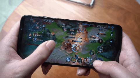 游戏手机黑鲨3是安卓系统吗,黑鲨3pro现在值得购买吗