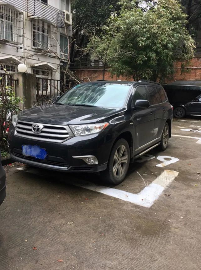 湖南12款丰田汉兰达豪华版,试驾12款丰田汉兰达动力