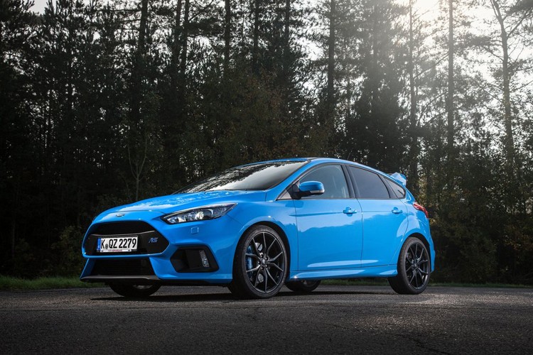 如何一眼辨别出四驱,如何判定哪个是四驱