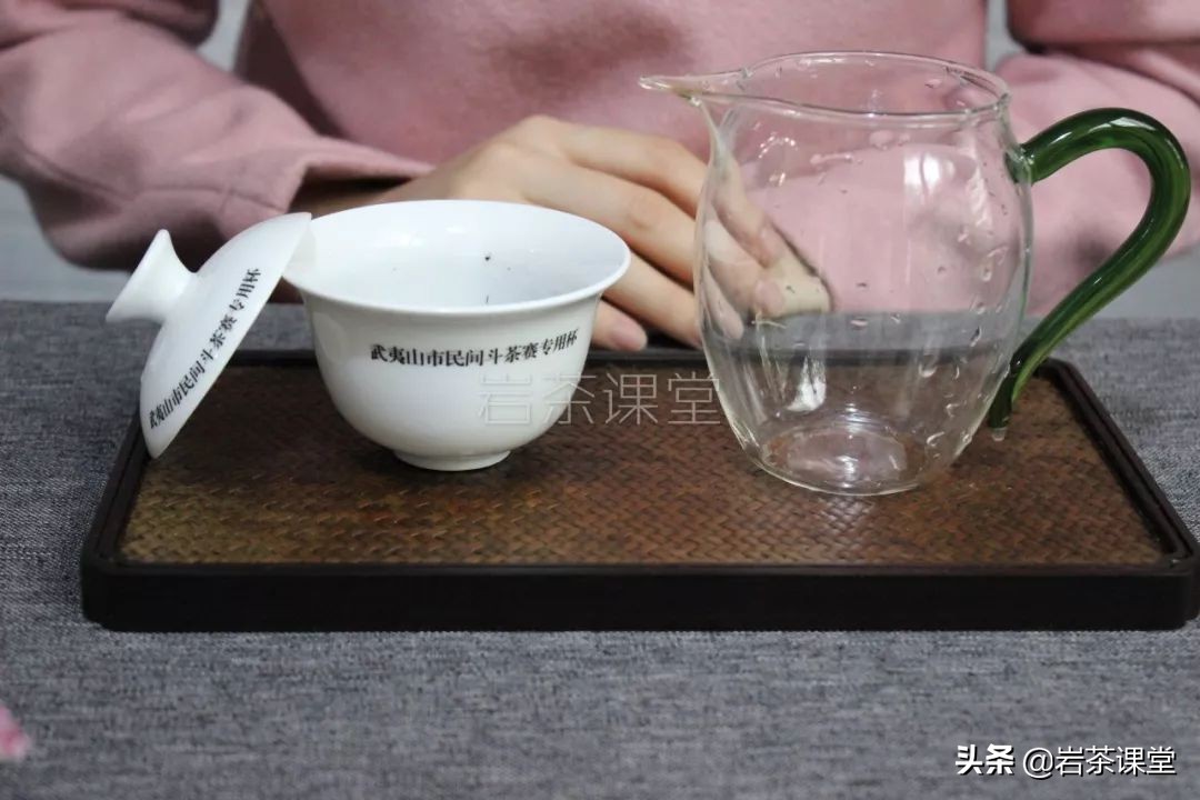 现在,能喝到2019年的武夷岩茶轻火茶吗?