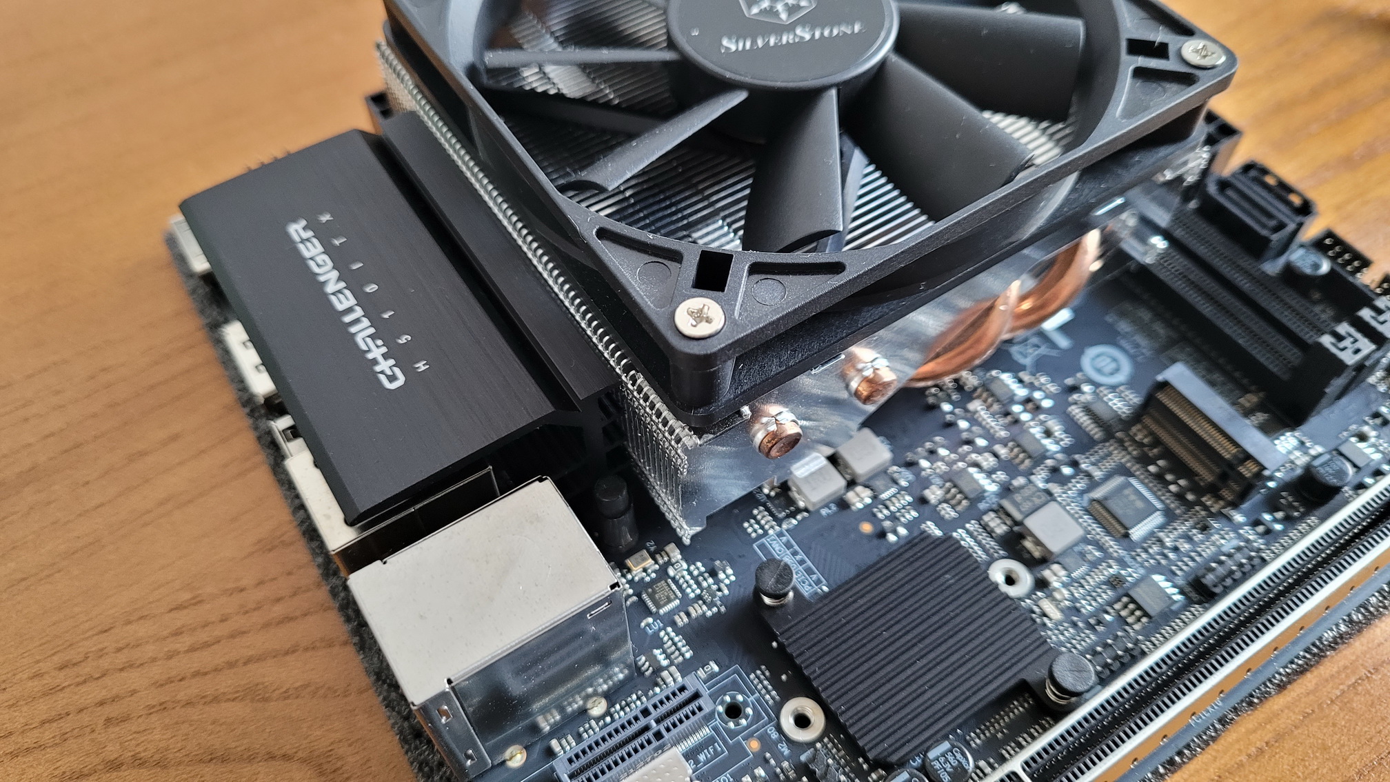 2021年赛扬还能干点啥？铭瑄H510ITX装机小测