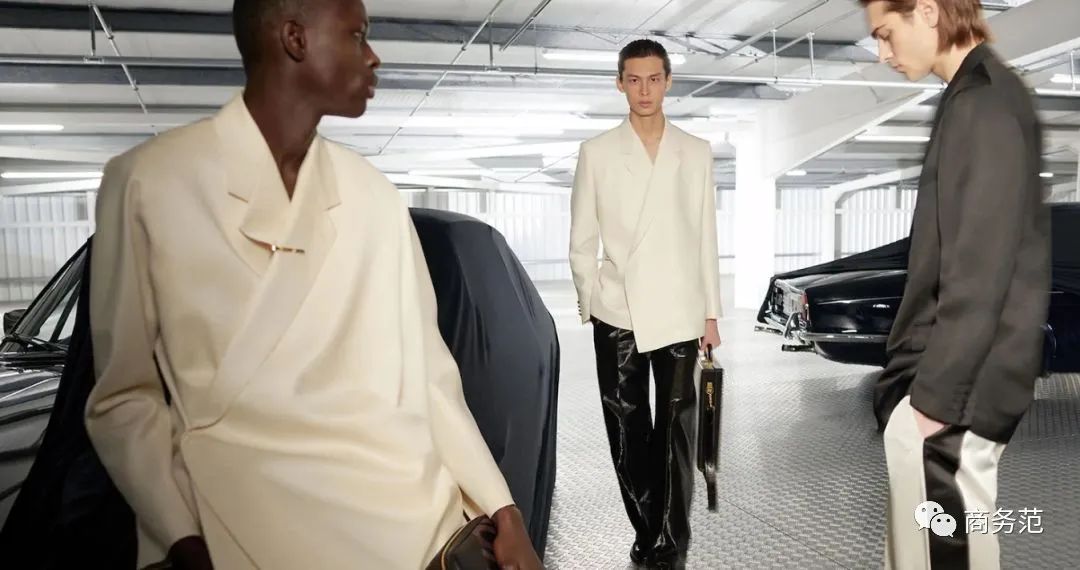 初入职场穿搭男士鞋,职场男士都穿什么品牌鞋