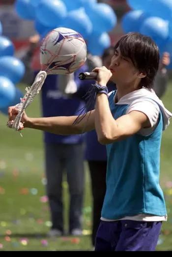 周杰伦昆凌观战梅西,周杰伦现场观战梅西完整版