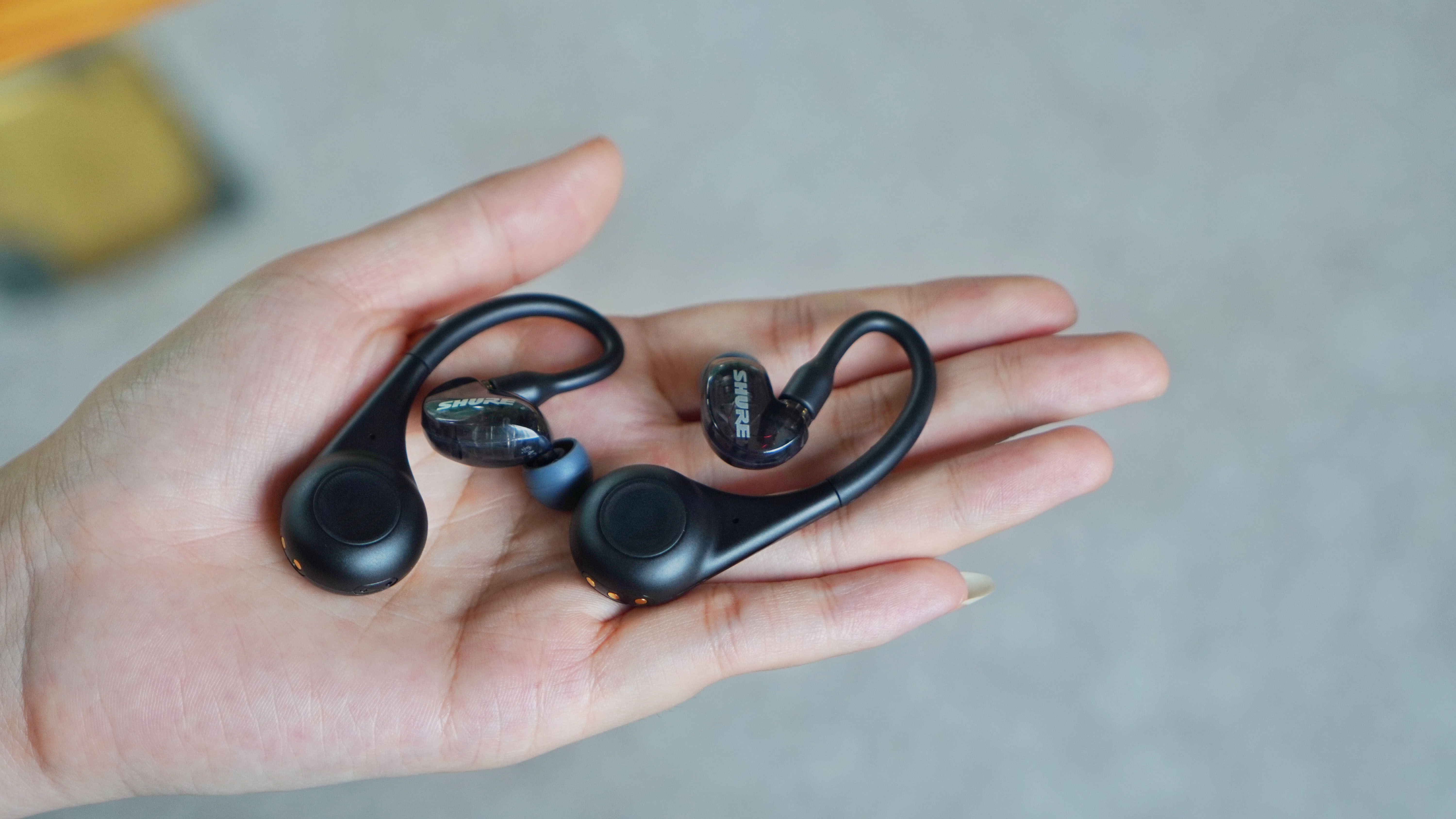 舒尔215真无线蓝牙耳机音质评测,舒尔的蓝牙耳机测评