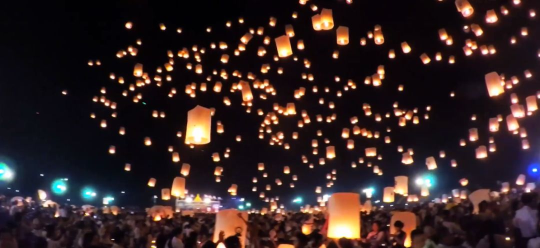 缅甸超大孔明灯,缅甸放飞孔明灯