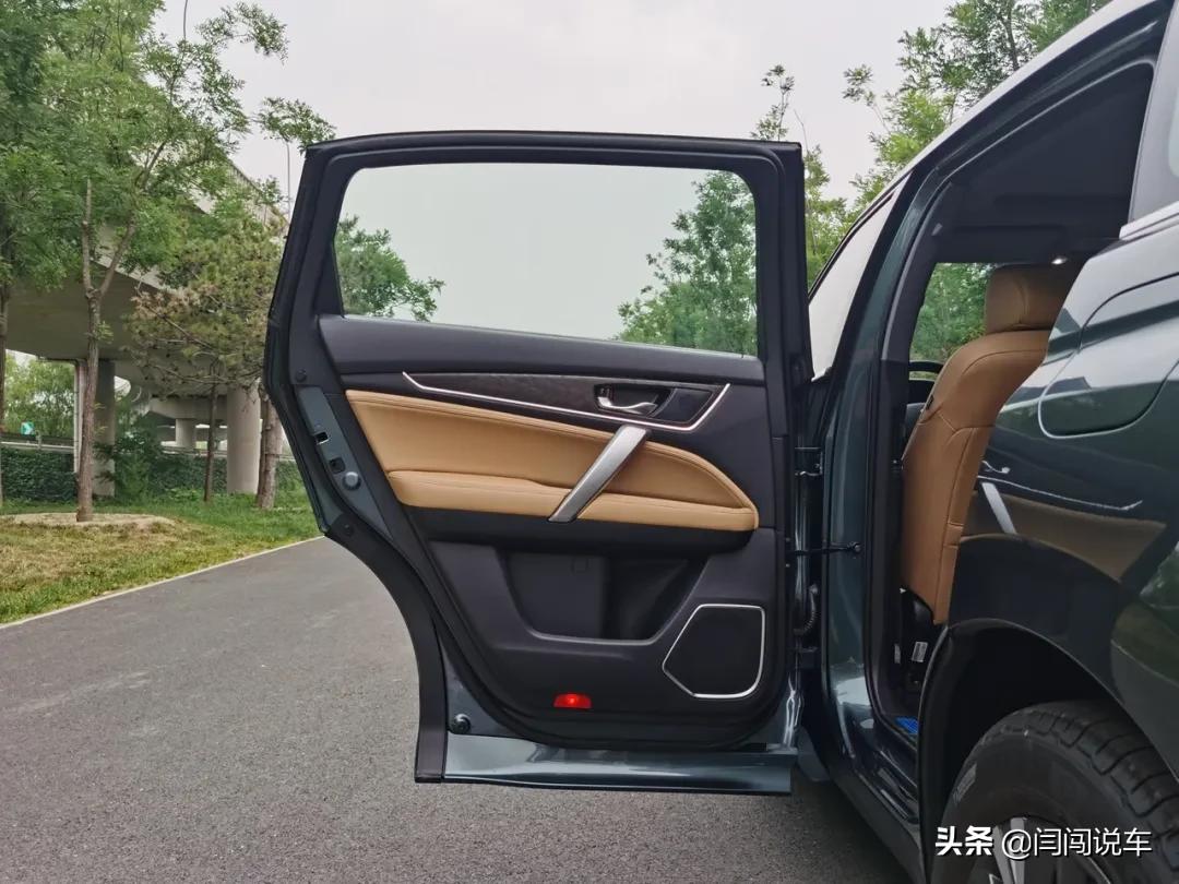 本田ur-v选择哪款更合适,本田urv驾驶空间比crv大