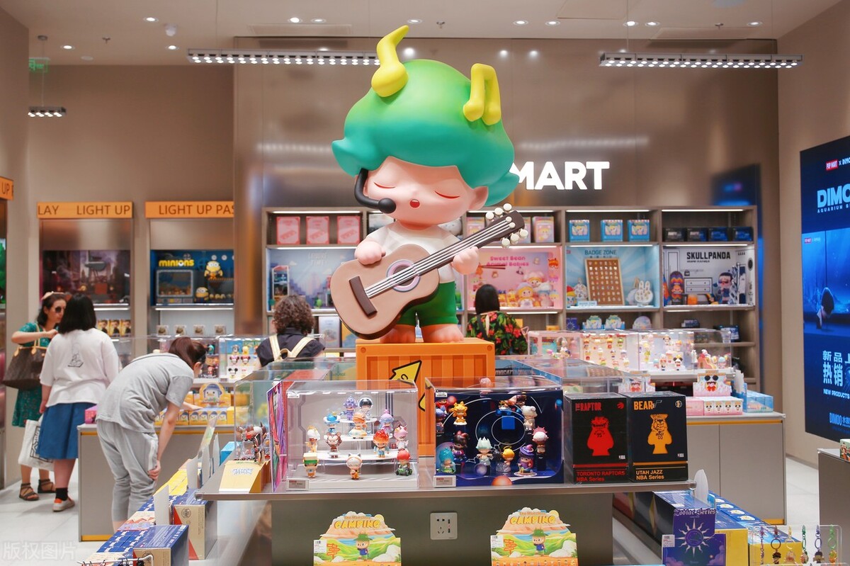 20岁少女自述：虽然他比我大20岁，但他做的这件事让我心动