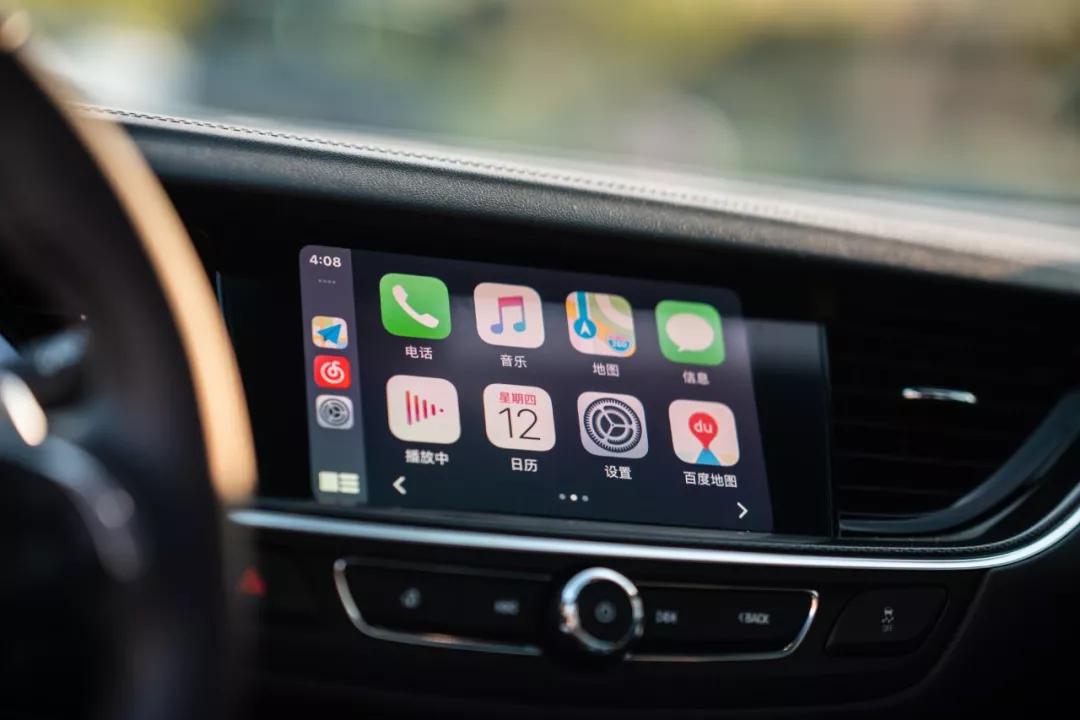 君威gs适合入手吗,小白买车速腾和君威建议买哪个