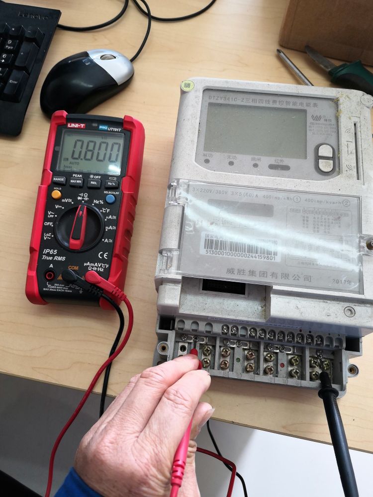 三相四线电表欠压怎么办,三相电表缺零线会怎样