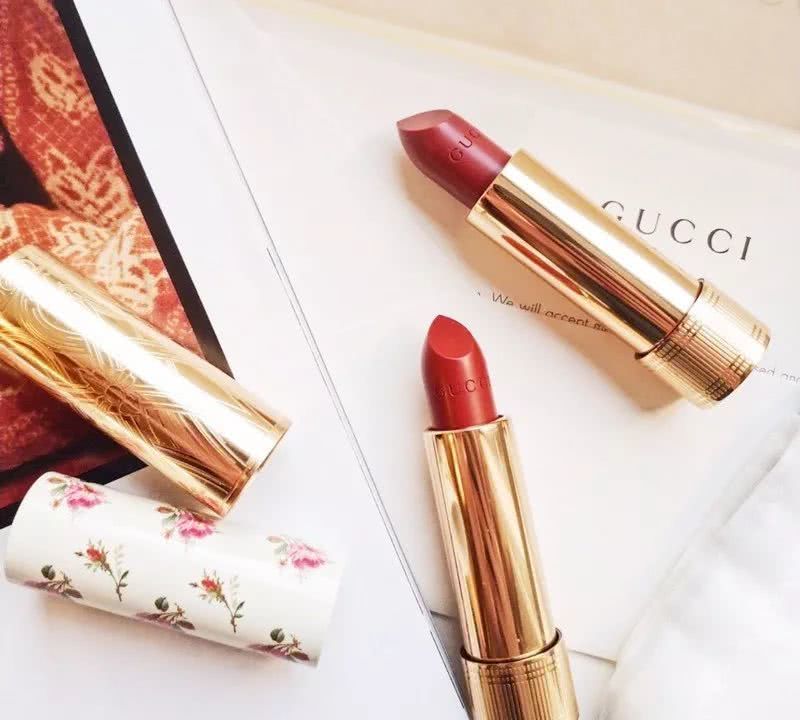 gucci口红哪个色号最值得买,gucci口红25号色碎花