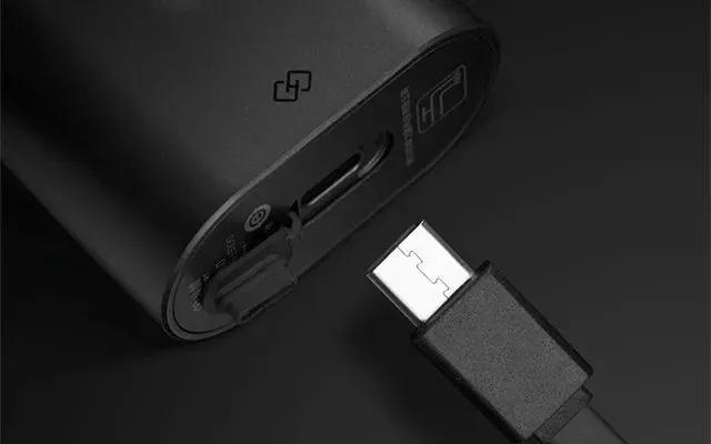 打火机大小的黑科技剃须刀，再硬的茬都能干掉，清洗相当容易