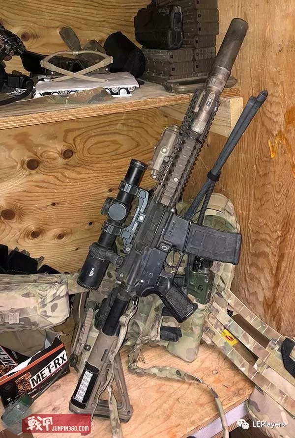 战甲轰鸣尖兵训练方法,战甲如何装备空战武器