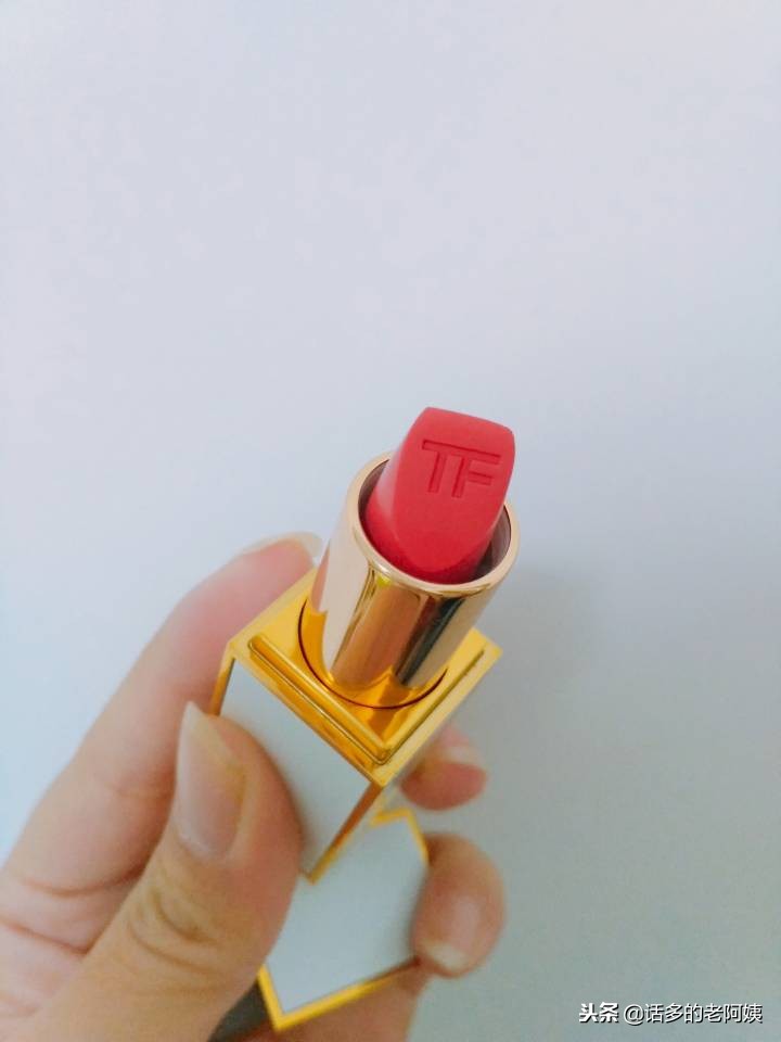 口红试色吐槽雷品,雷品口红哪个色好