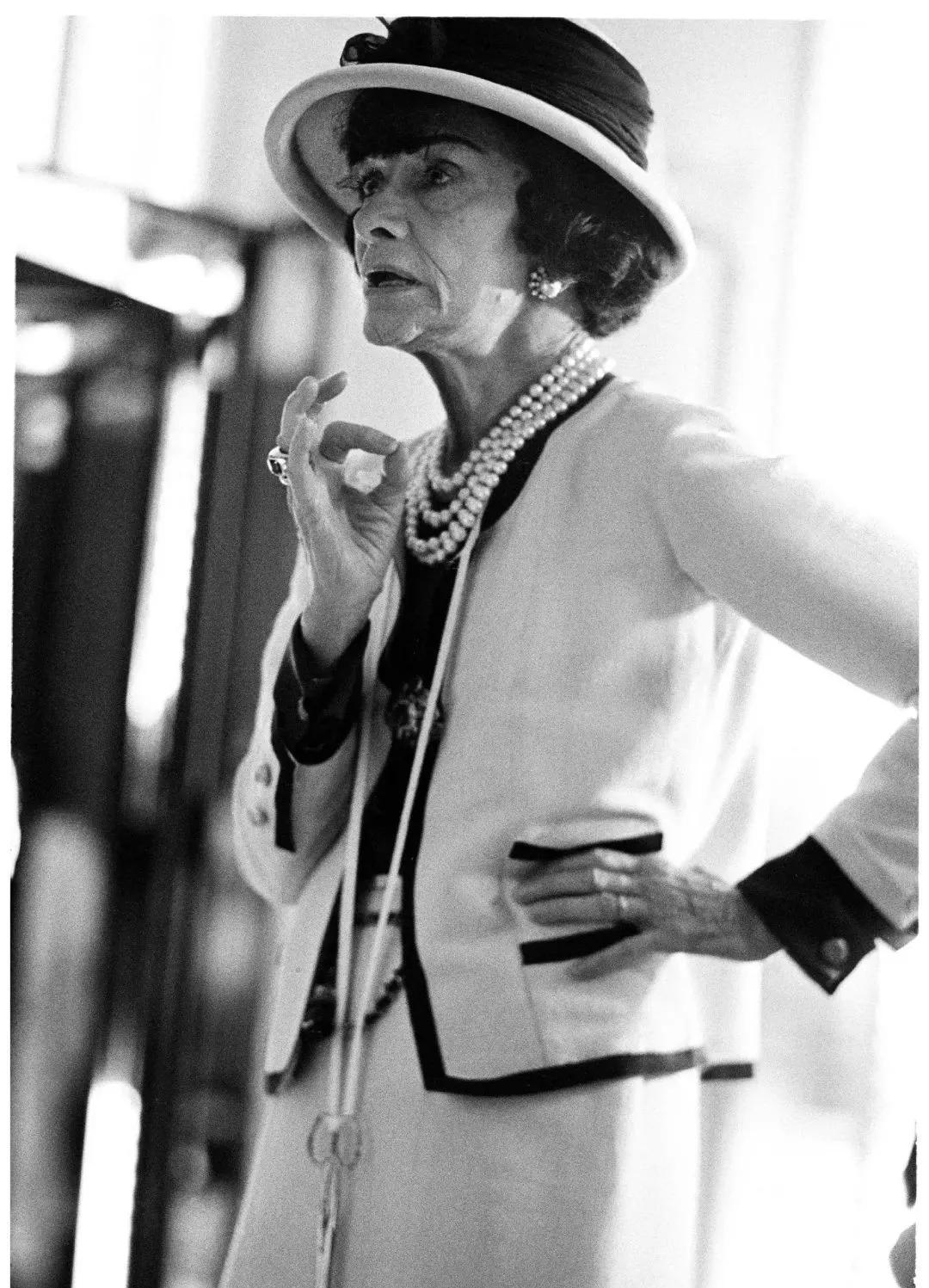 为什么大家都喜欢买香奈儿,香奈儿带给你的感触