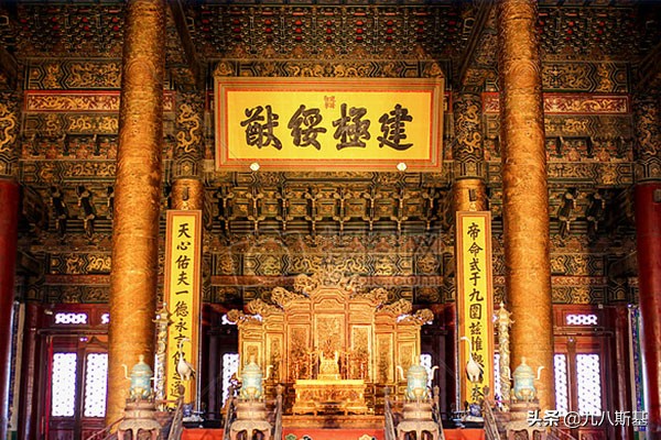 这些地方竟是魔域刷怪圣地:极品装备满地爆玩家捡钱到手软