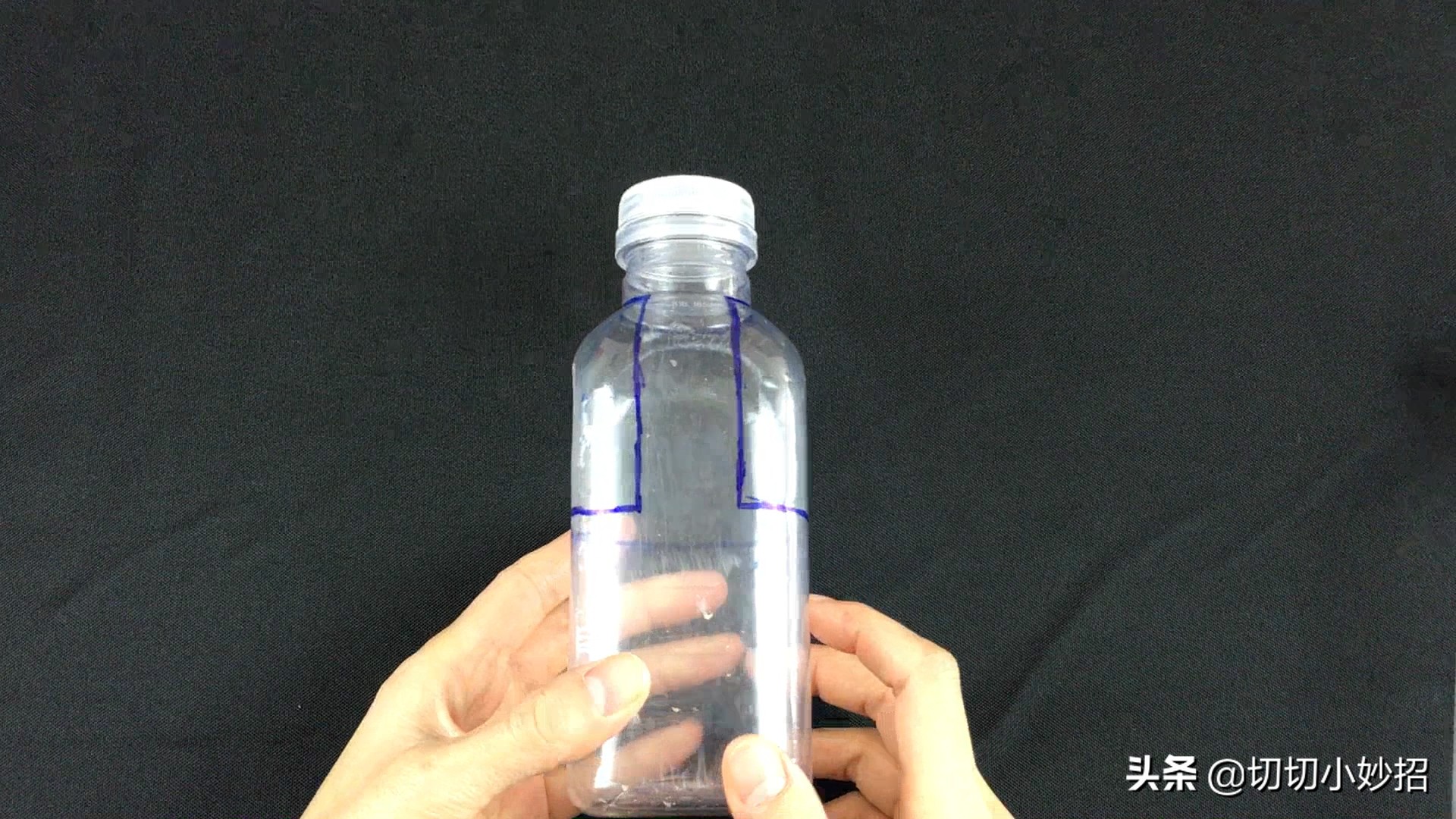 1个塑料瓶变废为宝小学生小制作,1个塑料瓶变废为宝创意手工