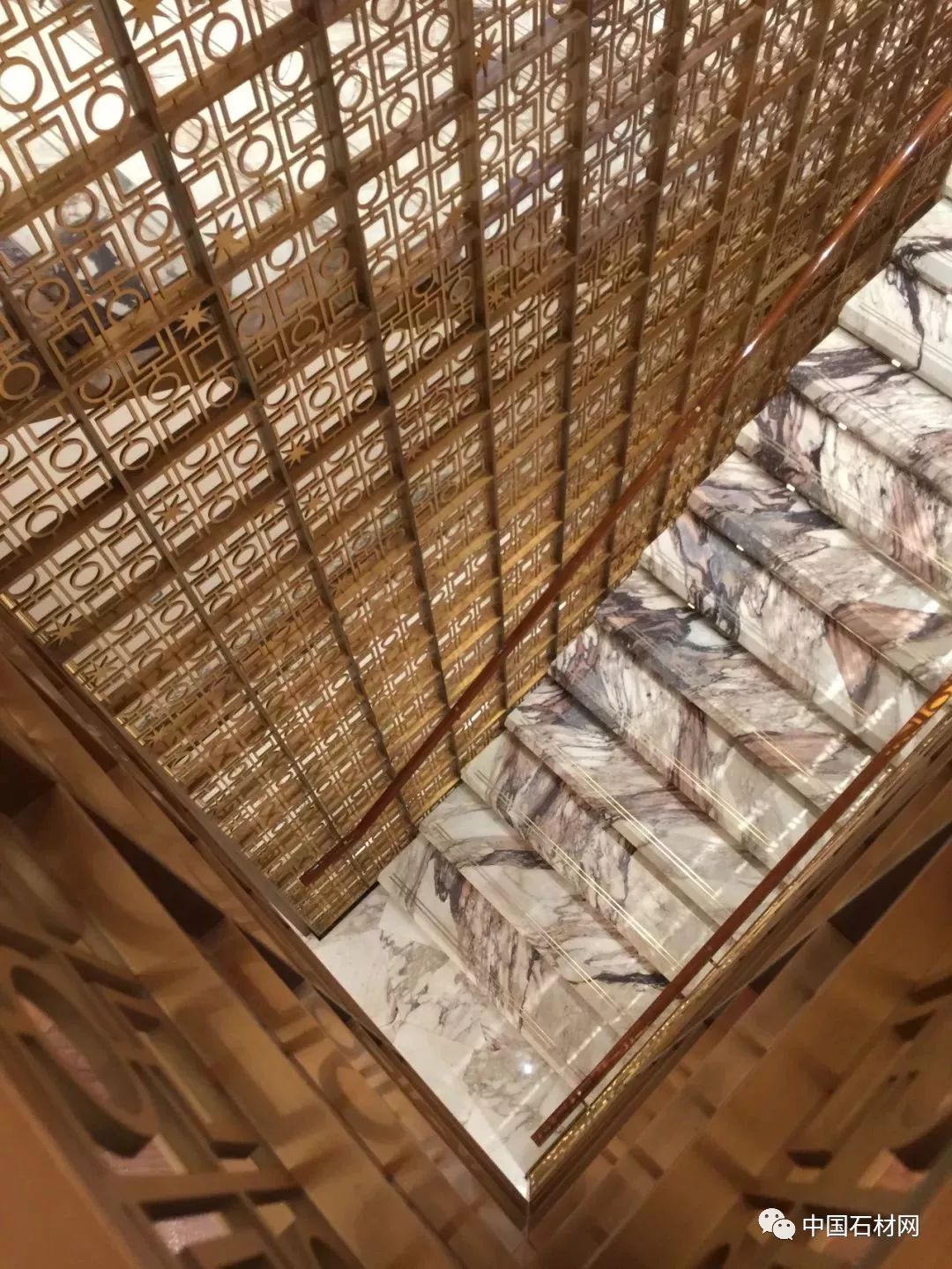 18家珠宝店,18平奢侈品店装修