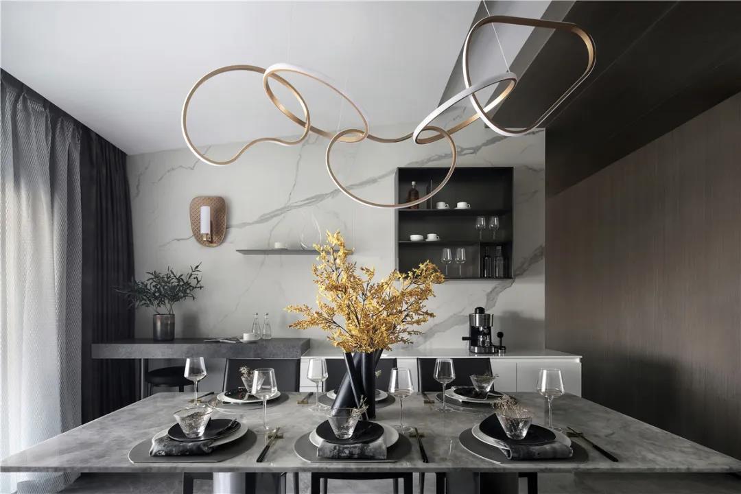 太谷形上|郑州荣盛华府：雅奢之境，退让出生活的诗意