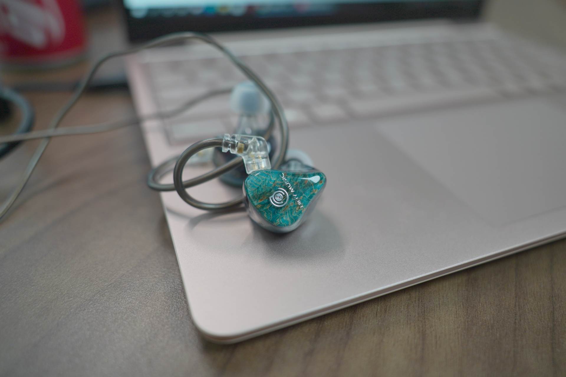 喜欢听歌的人，大多都是孤独的，盘点我手头的Music装备