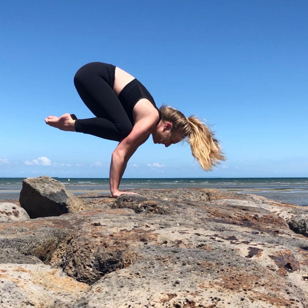 消除假胯宽提臀最佳的动作,怎样改善假胯宽瘦屁股