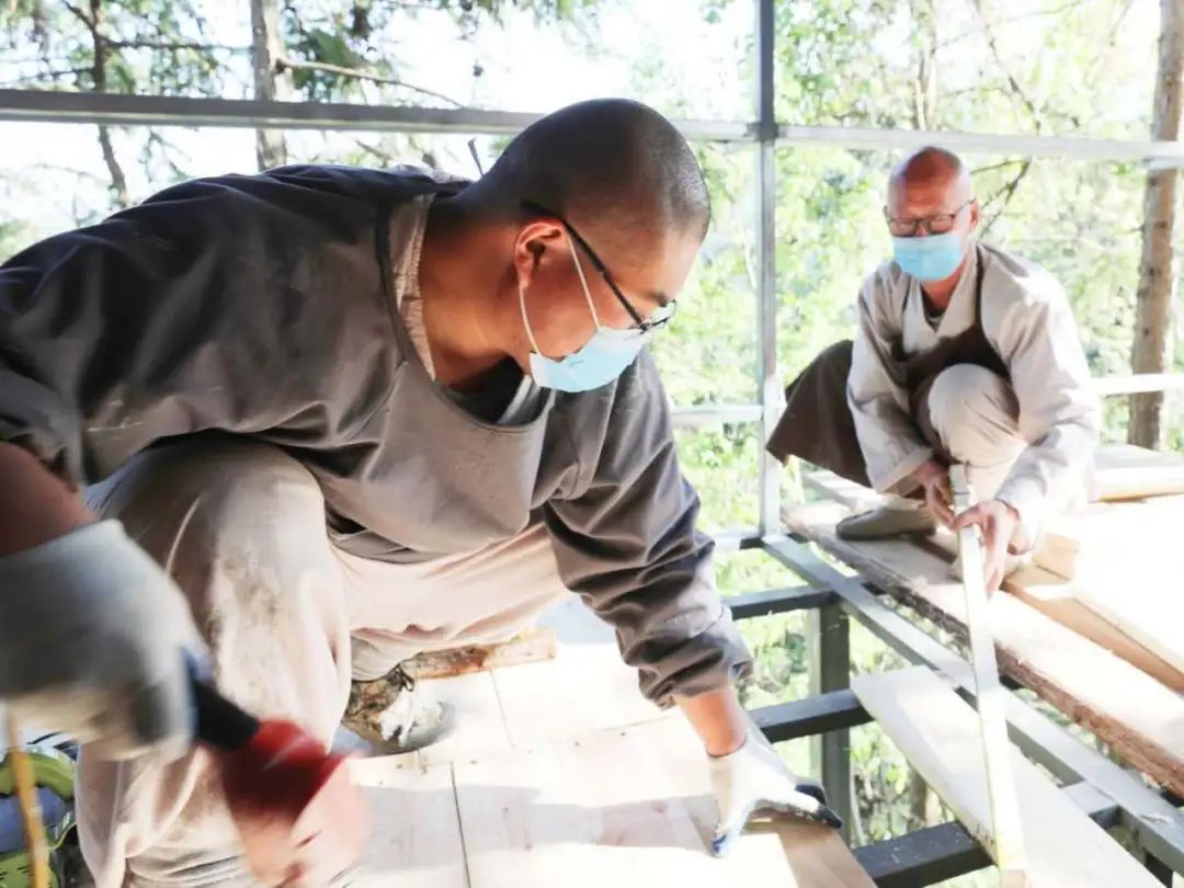 抢抓农时开展农业生产,农民纷纷抢抓春耕生产有利时机