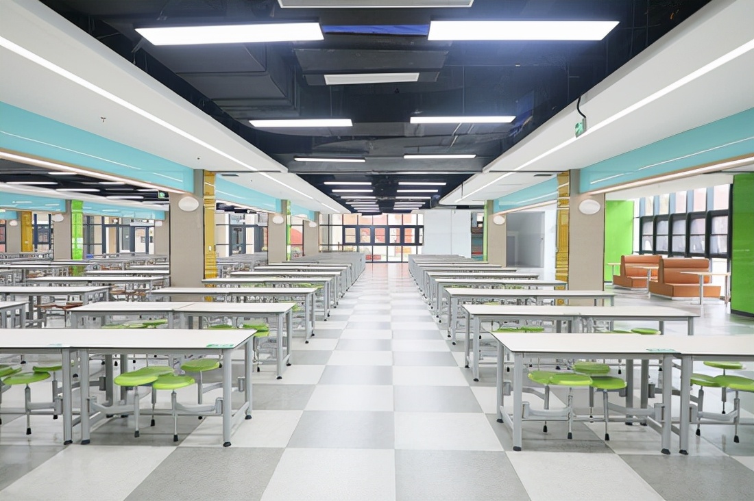 三“心”构筑食堂济南实验高级中学,济钢高中兴隆校区喊你吃饭啦