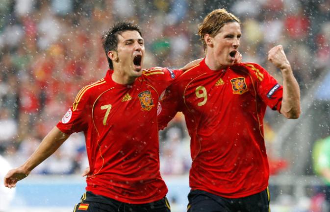 苦等7年!西班牙终于找到世界级中锋,搭档豪华中场,世界杯起飞