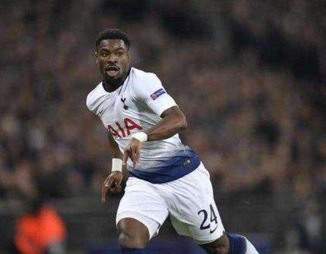 热刺更衣室问题严重,热刺穆帅英超比赛