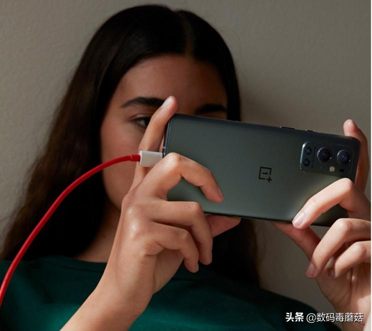 漫步风雨雷电中,4000多ip68级防水手机推荐