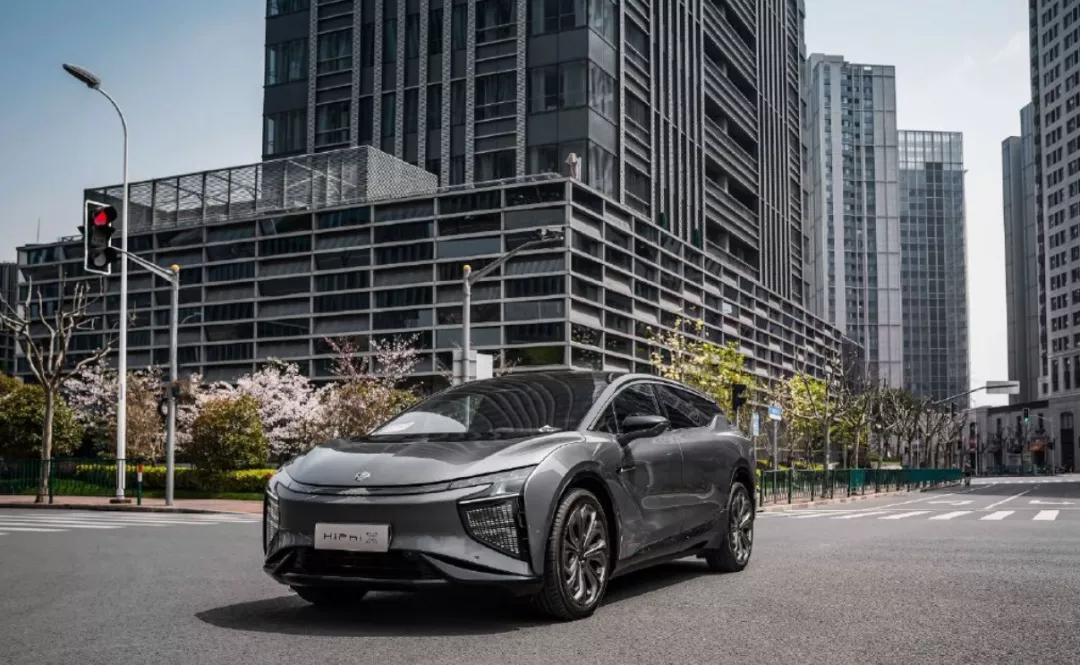 华人运通高合最新消息,高合hiphix为啥卖这么贵