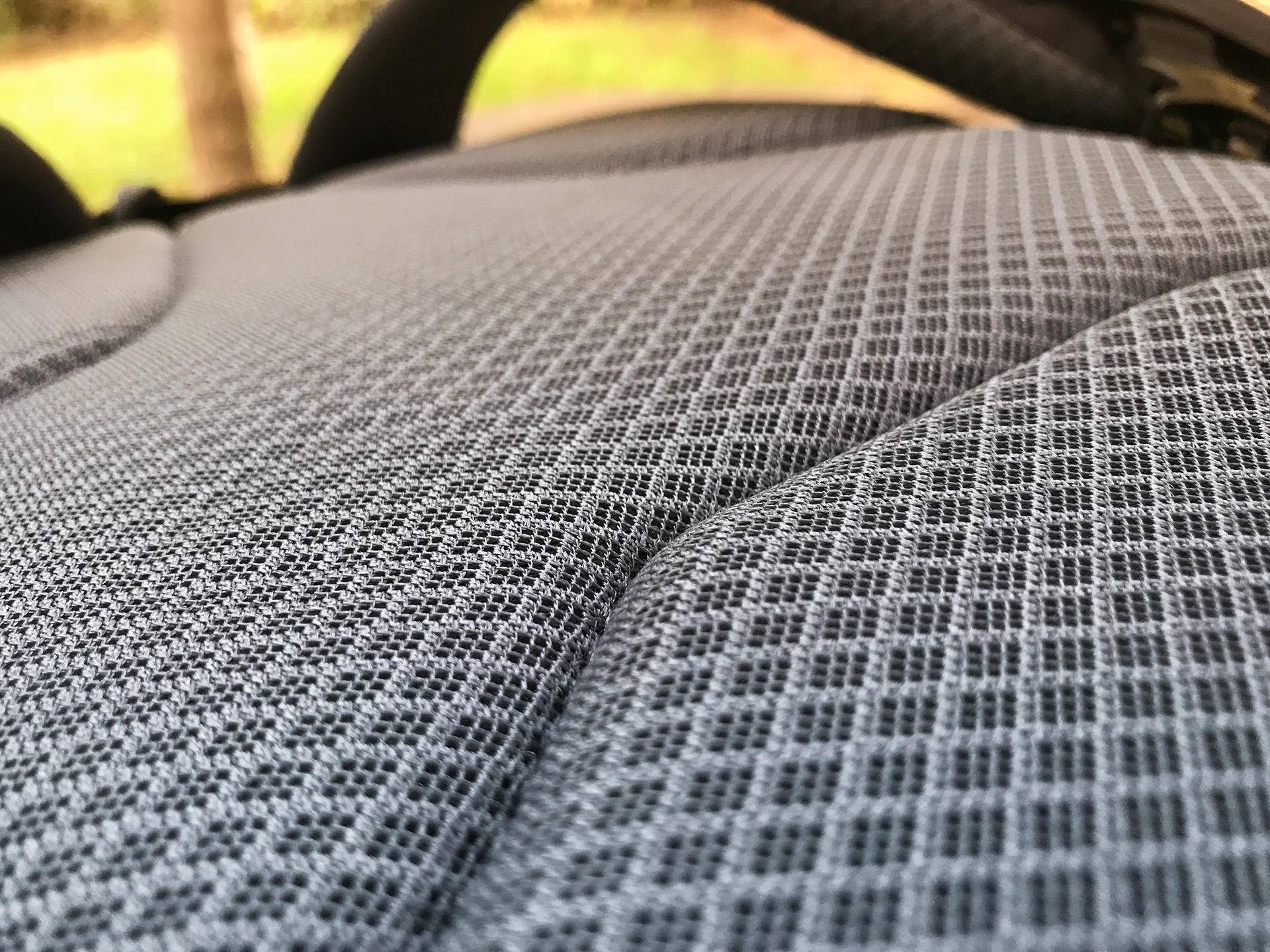 deuter多特通勤包,践行低碳环保乐享健康生活