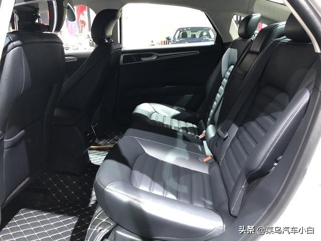 福特车蒙迪欧开着很舒服,福特蒙迪欧启动开车上路教程